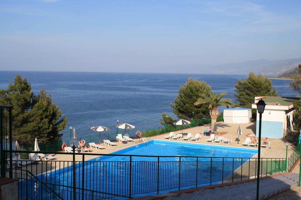 Camping & Village Rais Gerbi Pollina Exteriér fotografie